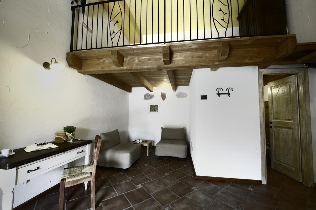 Il Giardino Degli Aranci Bed and Breakfast Mores Εξωτερικό φωτογραφία