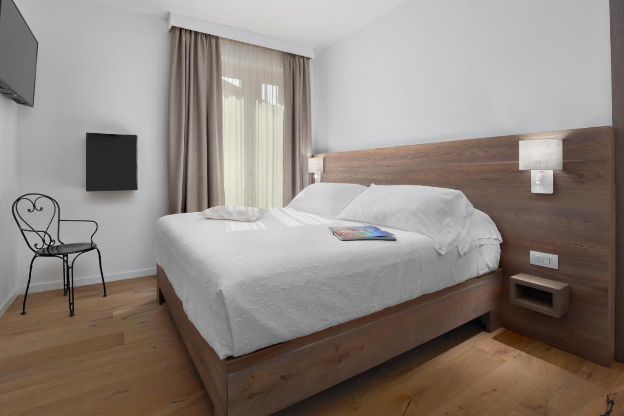 Il Giardino Degli Aranci Bed and Breakfast Mores Εξωτερικό φωτογραφία